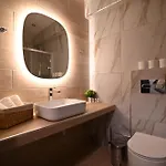 Apartament Efanton 3 *